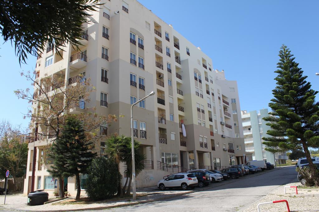 Edificio Canoa Armação de Pêra Kültér fotó